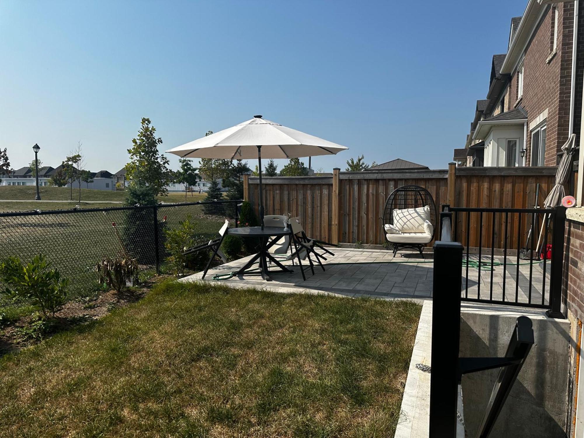 Luxury Basement Apartment In Oakville Extérieur photo